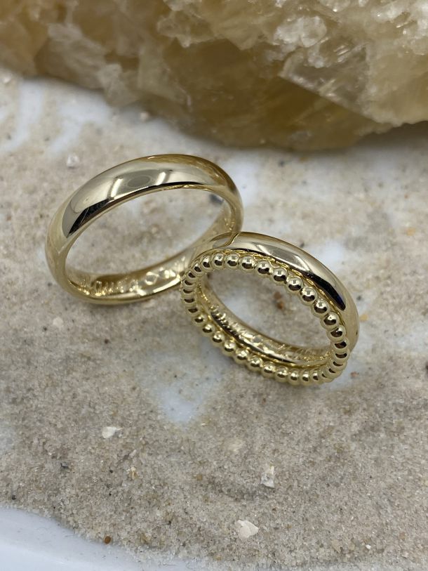 Ringpaar Gelbgold mit Kugelring
