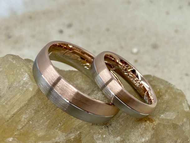 Trauringe bicolor weiß-rot